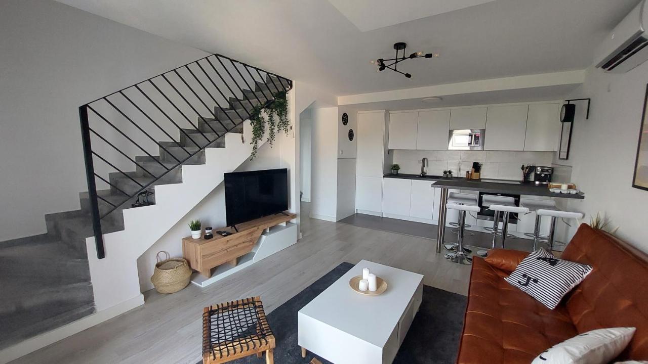 Duplex Bellas Vistas Ojén Eksteriør bilde